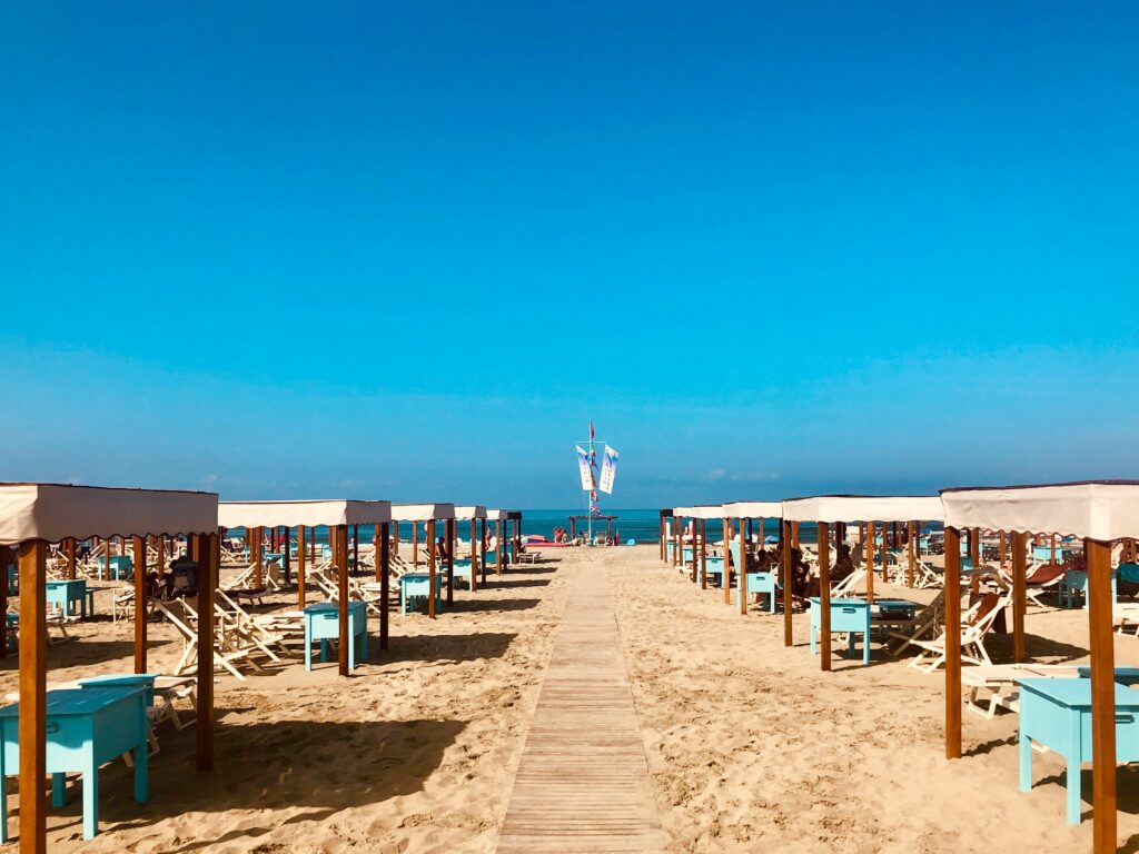 Top Seaside Towns in Tuscany For Fun in the Sun 3 diederik smit wsUeDN78B k unsplash