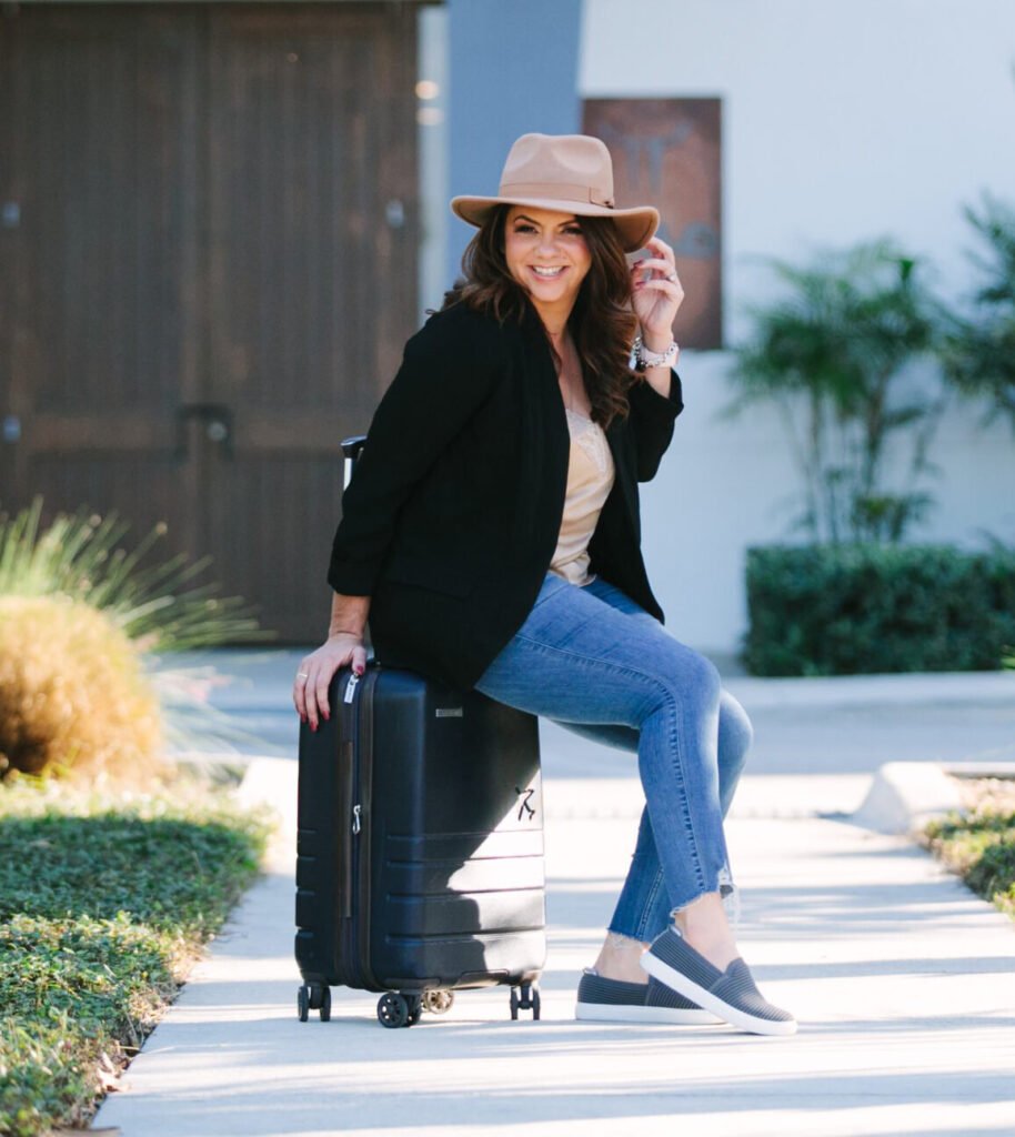 Media Kit 1 Feuza new